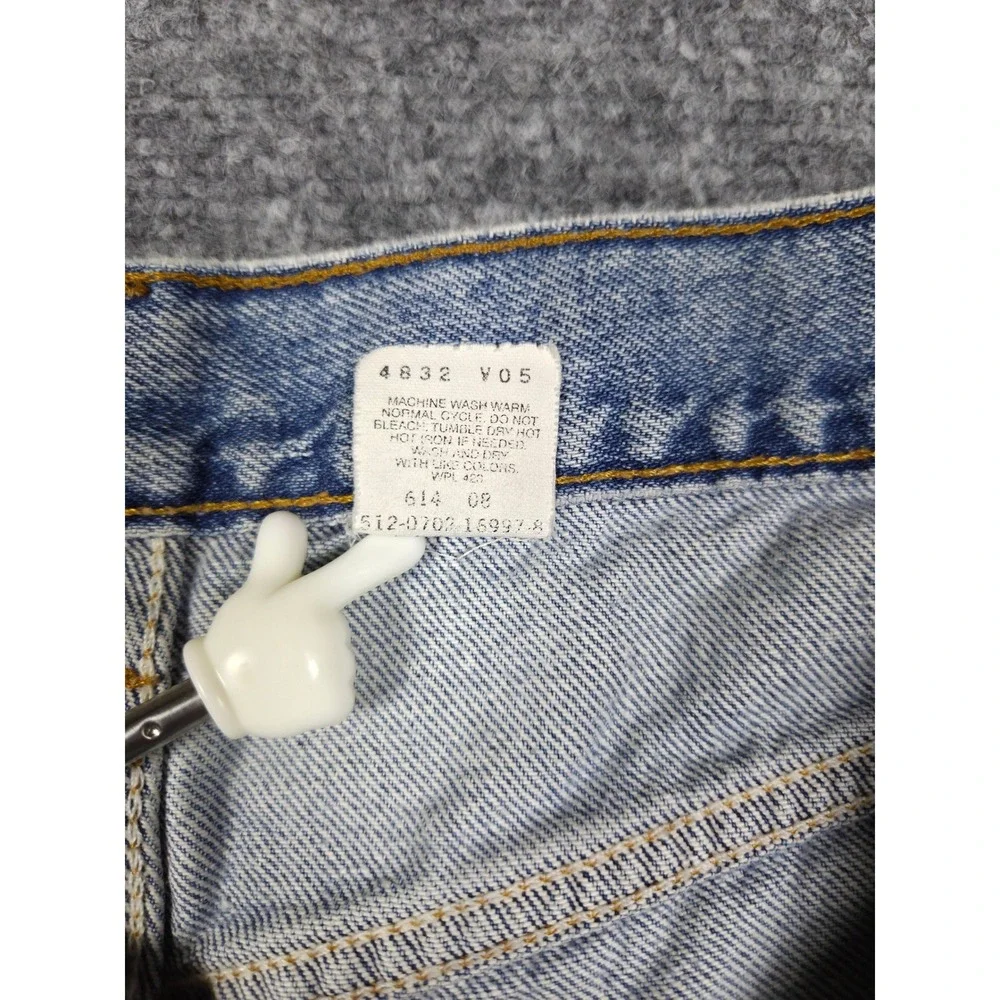 Vintage Levis 550 Relaxed Fit Jeans Mens 36x34 Blue Light Wash Denim USA Made